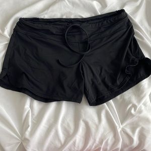 Athleta swim shorts size small